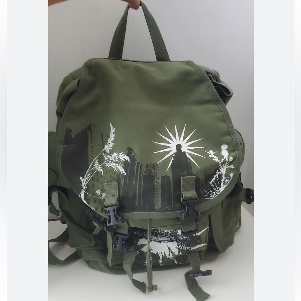 Vintage Army Green Canvas Rucksack Urban Skyline Graphic Backpack Streetwear Bag